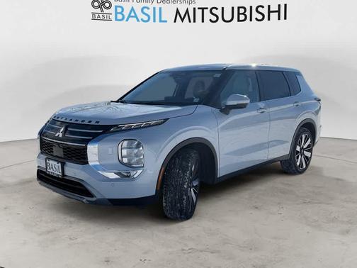 2025 Mitsubishi Outlander PHEV SE S-AWC
