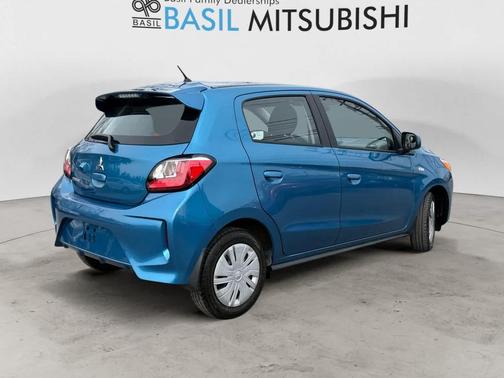 2024 Mitsubishi Mirage ES