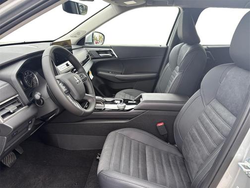 2025 Mitsubishi Outlander SE 2.5 S-AWC