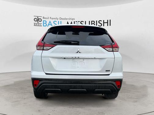 2025 Mitsubishi Eclipse Cross LE