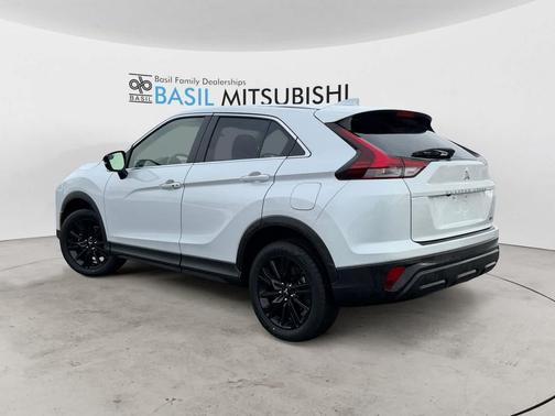 2025 Mitsubishi Eclipse Cross LE