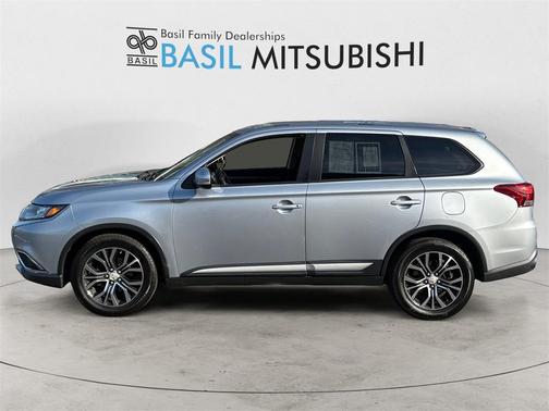 2016 Mitsubishi Outlander SE