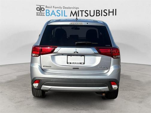 2016 Mitsubishi Outlander SE