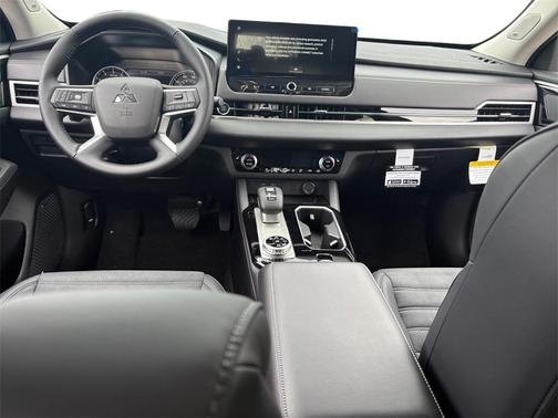 2025 Mitsubishi Outlander SE 2.5 S-AWC