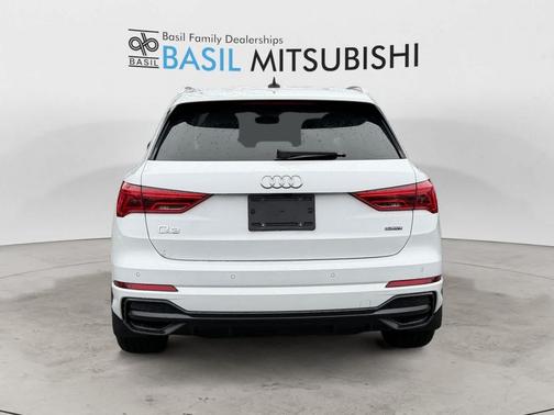 2022 Audi Q3 45 S line Premium Plus