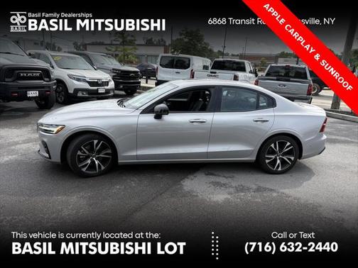 2024 Volvo S60 B5 Plus Dark Theme