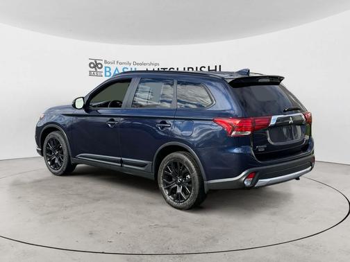 2018 Mitsubishi Outlander LE