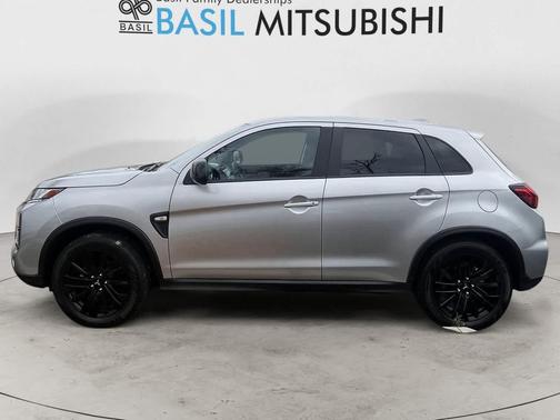 2025 Mitsubishi Outlander Sport 2.0 LE