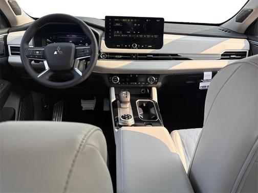 2025 Mitsubishi Outlander PLATINUM EDITION 2.5 S-AWC
