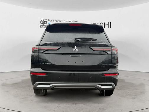 2025 Mitsubishi Outlander PLATINUM EDITION 2.5 S-AWC