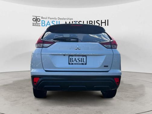 2024 Mitsubishi Eclipse Cross LE