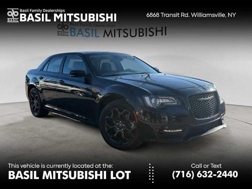 2023 Chrysler 300 Touring