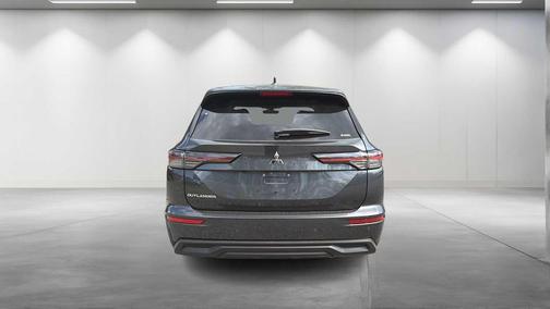Graphite Gray 2026 Mitsubishi Outlander ES S-AWC
