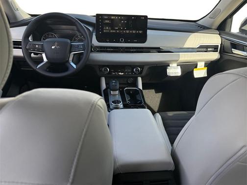 2025 Mitsubishi Outlander SE 2.5 S-AWC