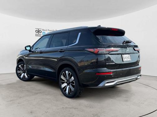 2026 Mitsubishi Outlander SEL 2.5 S-AWC