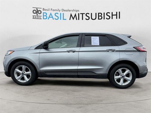 2020 Ford Edge SE
