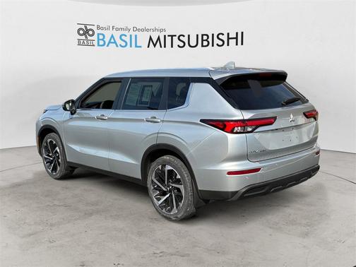 2022 Mitsubishi Outlander ES 2.5 S-AWC