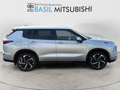 2022 Mitsubishi Outlander ES 2.5 S-AWC