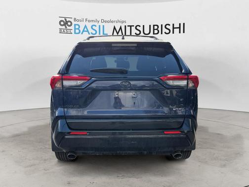 2025 Toyota RAV4 Hybrid SE