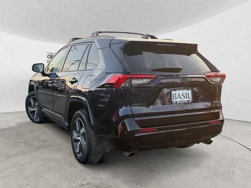 2025 Toyota RAV4 Hybrid SE