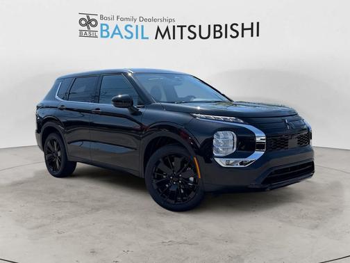 Black Diamond 2026 Mitsubishi Outlander LE 1.5T 2WD