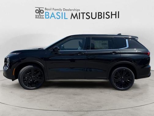Black Diamond 2026 Mitsubishi Outlander LE 1.5T 2WD