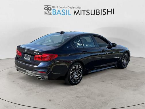 2019 BMW 530e xDrive iPerformance