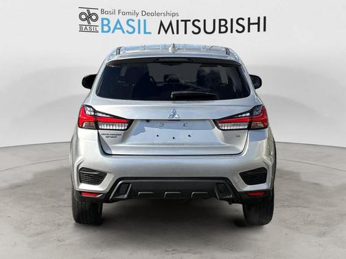 2022 Mitsubishi Outlander Sport SE
