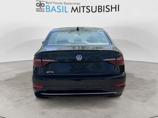 Deep Black Pearl 2020 Volkswagen Jetta 1.4T SEL