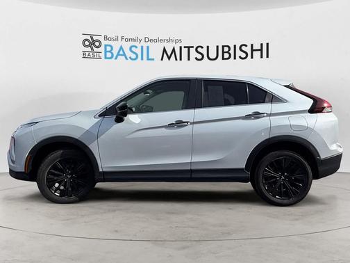2022 Mitsubishi Eclipse Cross LE