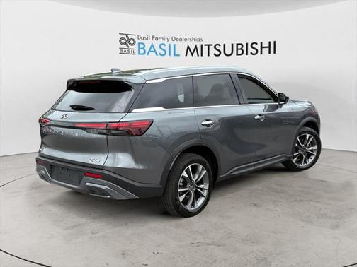 2022 INFINITI QX60 Luxe