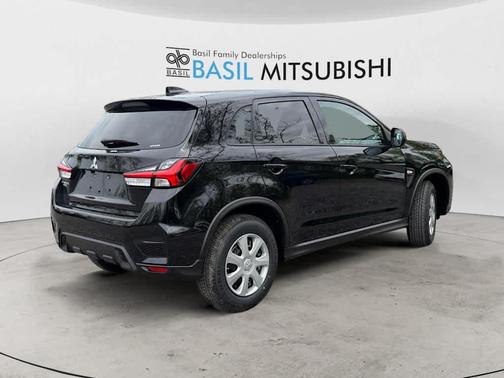 Labrador Black Pearl 2026 Mitsubishi Outlander Sport 2.0 S