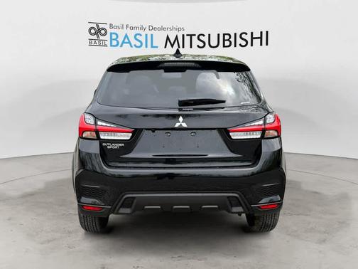 Labrador Black Pearl 2026 Mitsubishi Outlander Sport 2.0 S