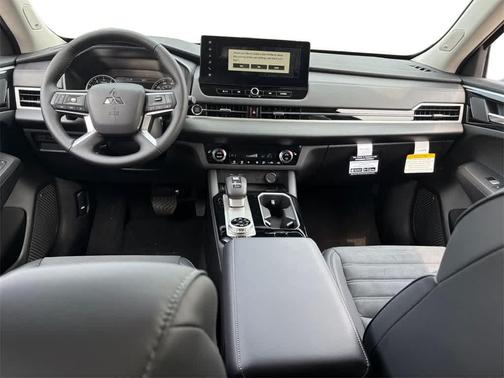 2025 Mitsubishi Outlander SE 2.5 S-AWC