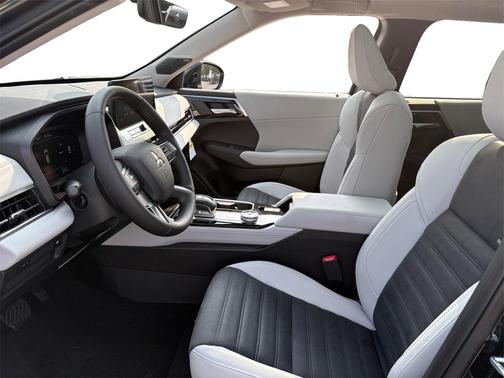 2025 Mitsubishi Outlander SE 2.5 S-AWC
