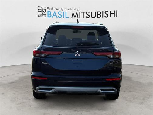2023 Mitsubishi Outlander PHEV SEL