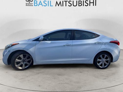 Shimmering White 2013 Hyundai ELANTRA Limited