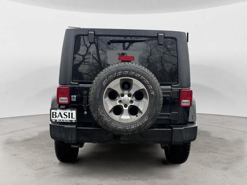 2017 Jeep Wrangler Unlimited Sahara