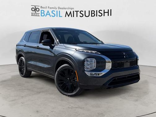 Graphite Gray 2026 Mitsubishi Outlander LE 1.5T S-AWC