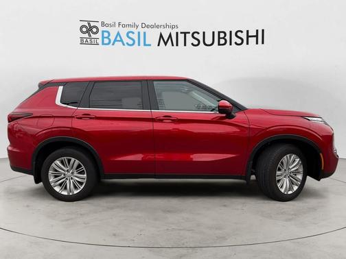2024 Mitsubishi Outlander ES 2.5 S-AWC