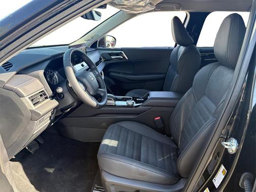 2025 Mitsubishi Outlander SE 2.5 S-AWC