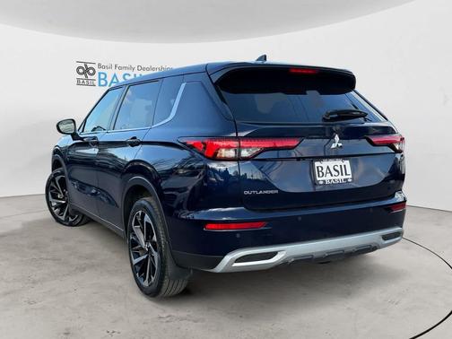 2023 Mitsubishi Outlander SE 2.5 2WD