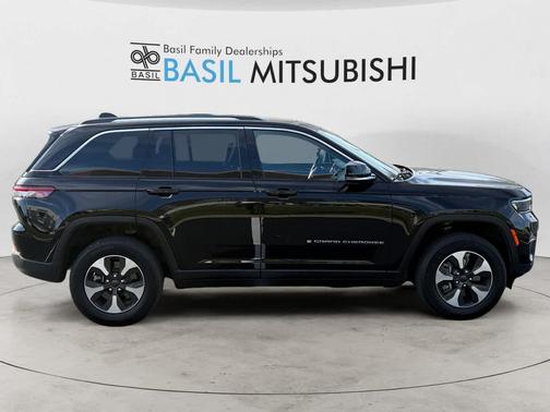 2023 Jeep Grand Cherokee 4xe Base