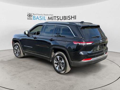 2023 Jeep Grand Cherokee 4xe Base