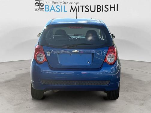 2011 Chevrolet Aveo 5 LT