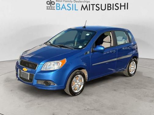 2011 Chevrolet Aveo 5 LT