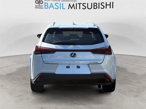 2022 Lexus UX 250h Base