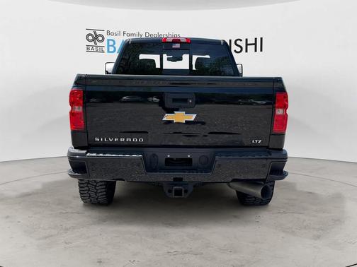 Black 2019 Chevrolet Silverado 2500 LTZ