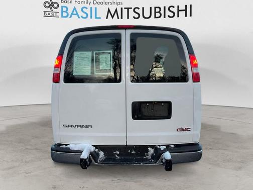 2023 GMC Savana 2500 Work Van