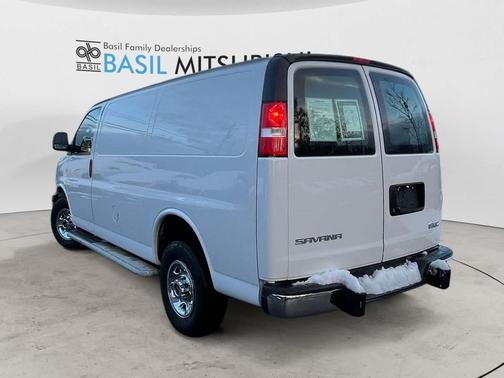 2023 GMC Savana 2500 Work Van